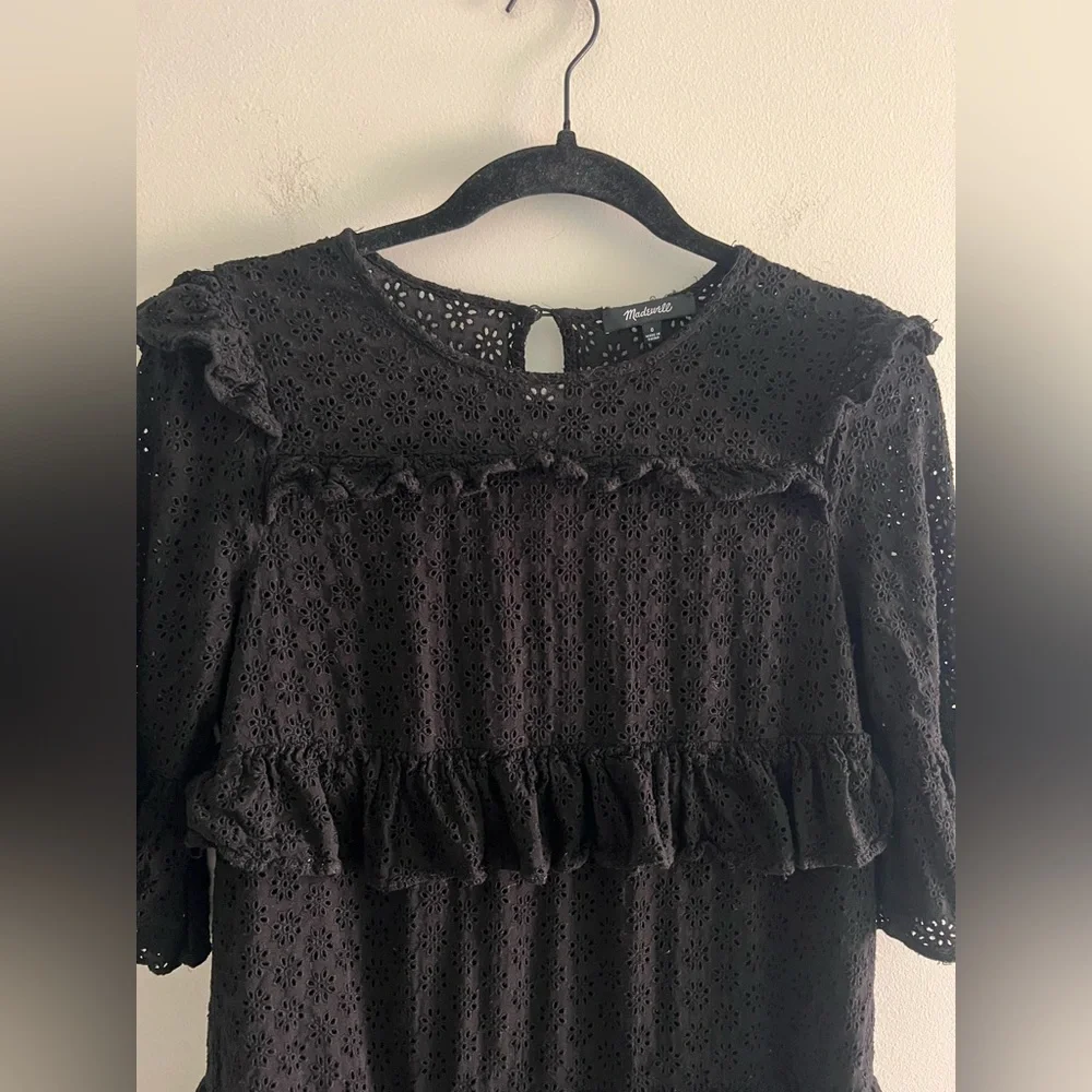 Madewell Black Eyelet Lace Dress Ruffle Tiered Mini Size 0 XXS Boho Cottagecore - Picture 2 of 6